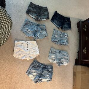 American Eagle High Rise Festival Shorts